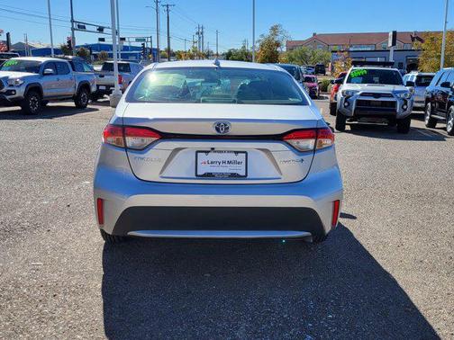 2021 Toyota Corolla Hybrid LE
