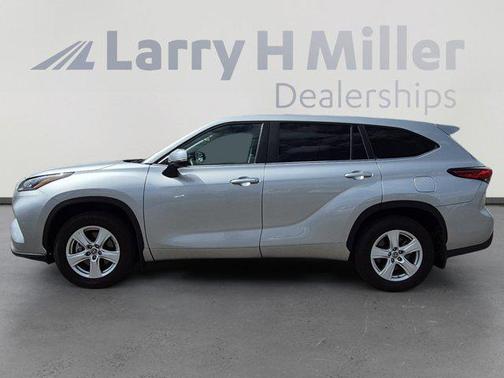 Celestial Silver Metallic 2023 Toyota Highlander L