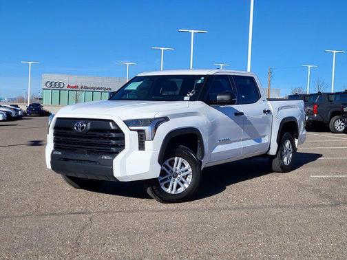 2025 Toyota Tundra SR5