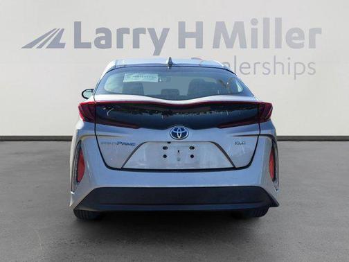 Titanium Glow 2020 Toyota Prius Prime XLE