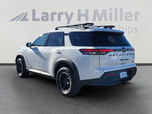 2025 Nissan Pathfinder Rock Creek 4WD