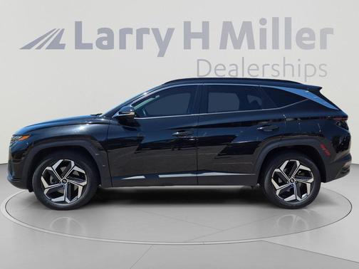 Phantom Black 2023 Hyundai TUCSON Limited
