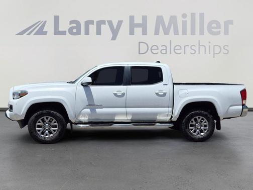 Super White 2017 Toyota Tacoma SR5