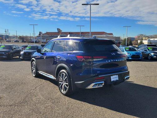 2022 INFINITI QX60 SENSORY