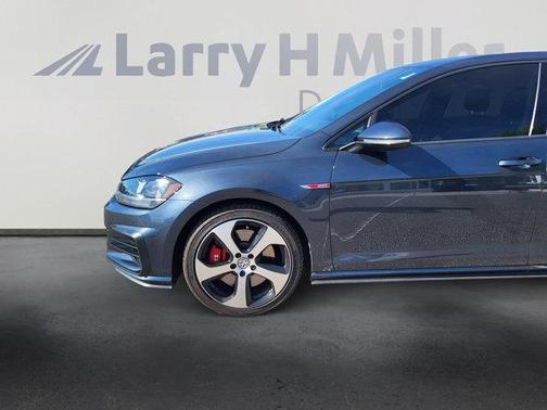 2019 Volkswagen Golf GTI 2.0T S 4-Door