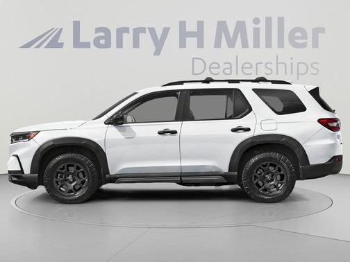 Platinum White Pearl 2024 Honda Pilot TrailSport