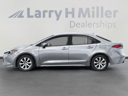 Classic Silver Metallic 2024 Toyota Corolla LE