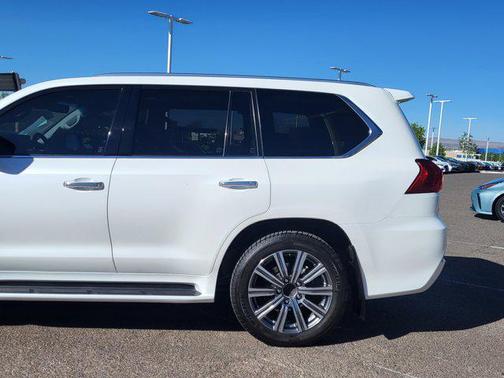 2017 Lexus LX 570 Base