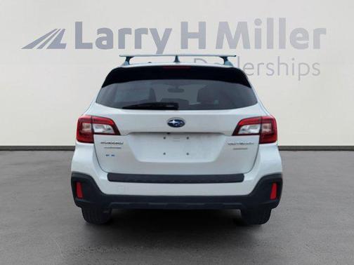 2018 Subaru Outback 2.5i Touring