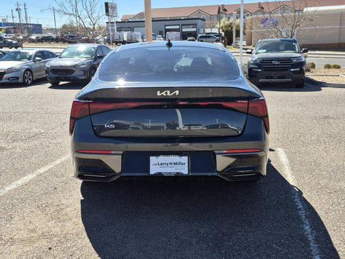 2025 Kia K5 LXS