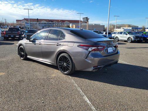 2024 Toyota Camry Hybrid SE
