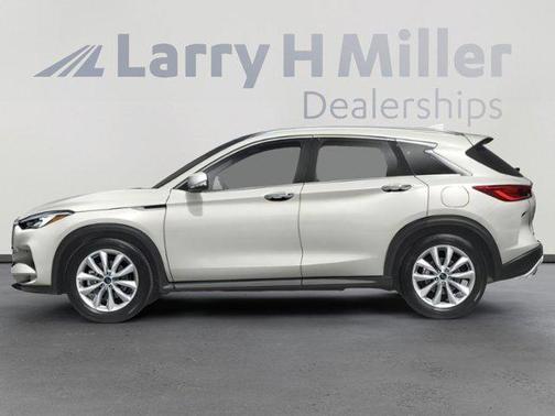 2022 INFINITI QX50 LUXE AWD