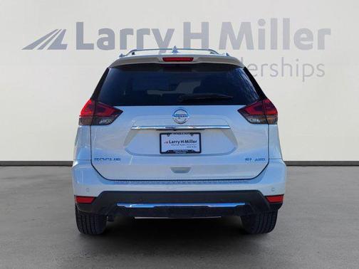 2020 Nissan Rogue SL