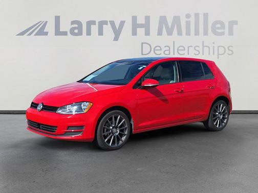 2017 Volkswagen Golf TSI Wolfsburg Edition 4-Door