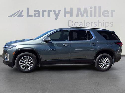 Silver Sage Metallic 2022 Chevrolet Traverse LT Cloth