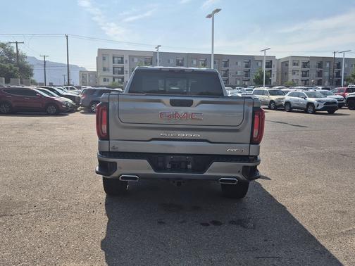 Sterling Metallic 2023 GMC Sierra 1500 AT4