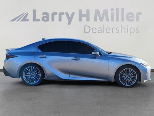 2022 Lexus IS 300 Base