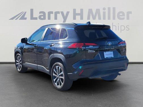 2024 Toyota Corolla Cross XLE