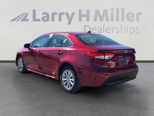 2025 Toyota Corolla Hybrid LE