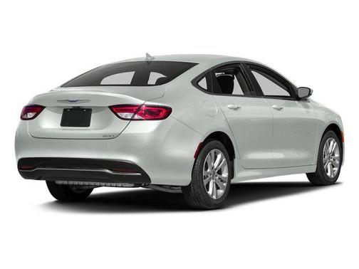 Bright White Clearcoat 2016 Chrysler 200 Limited