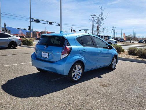 2016 Toyota Prius c Four