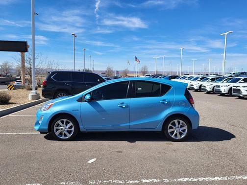 2016 Toyota Prius c Four