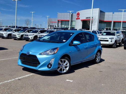 2016 Toyota Prius c Four