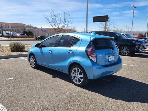 2016 Toyota Prius c Four