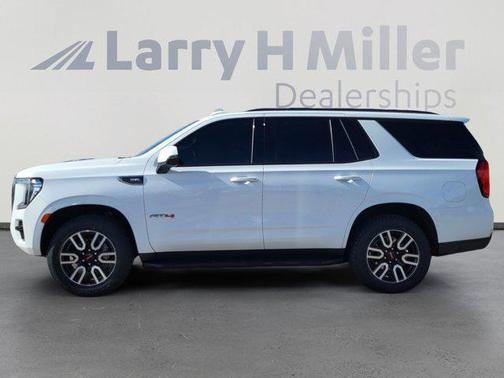 2024 GMC Yukon 4WD AT4