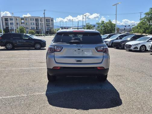 Billet Silver Metallic Clearcoat 2018 Jeep Compass Sport