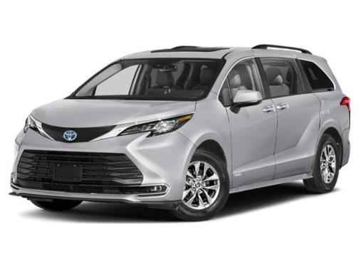 Blizzard Pearl 2021 Toyota Sienna XLE 7 Passenger