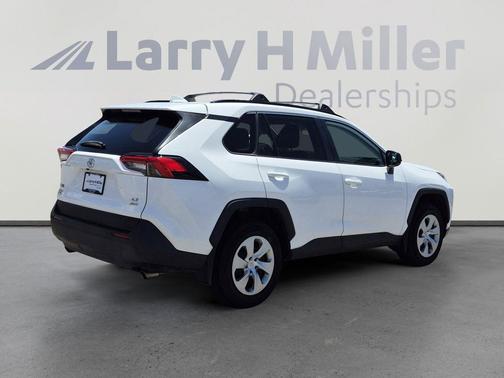 Super White 2021 Toyota RAV4 LE