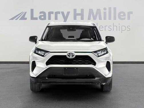 Super White 2021 Toyota RAV4 LE