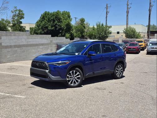 Blue Crush Metallic 2024 Toyota Corolla Cross XLE
