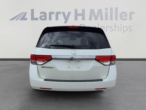White Diamond Pearl 2016 Honda Odyssey EX-L