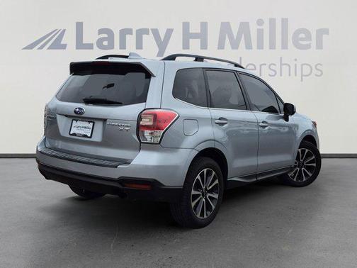 Ice Silver Metallic 2018 Subaru Forester 2.0XT Premium