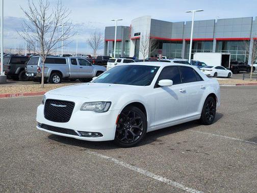 2019 Chrysler 300 S