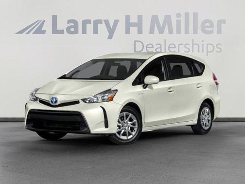 2015 Toyota Prius v Three