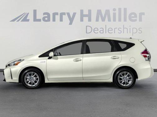 2015 Toyota Prius v Three