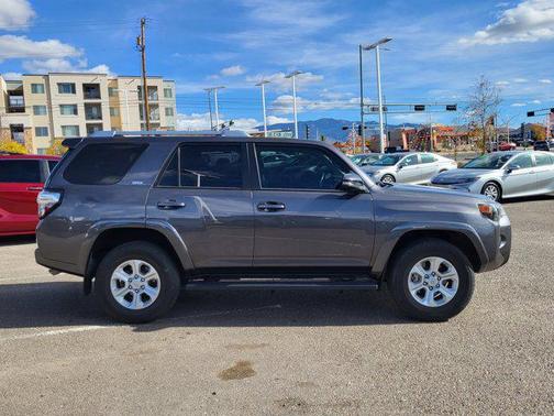 2017 Toyota 4Runner SR5 Premium