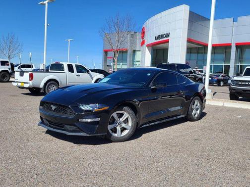 2022 Ford Mustang EcoBoost