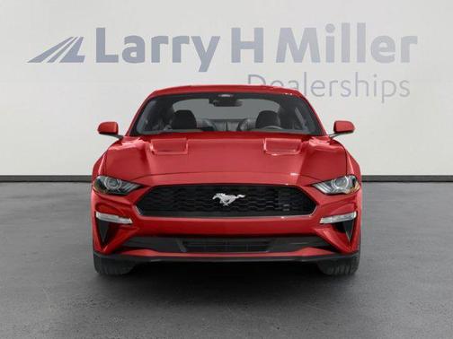 2022 Ford Mustang EcoBoost
