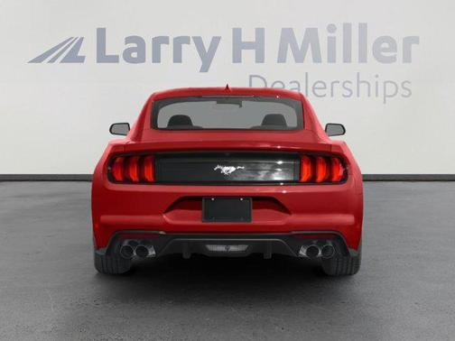 2022 Ford Mustang EcoBoost