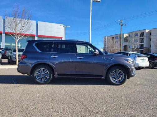 2024 INFINITI QX80 Luxe