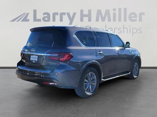 2024 INFINITI QX80 Luxe