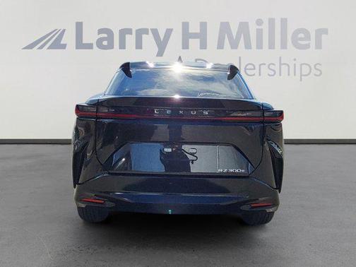 2024 Lexus RZ 300e Premium