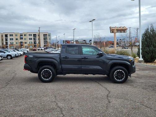 2025 Toyota Tacoma Hybrid TRD Off Road