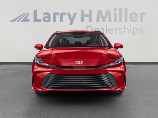 Ice Cap 2025 Toyota Camry SE