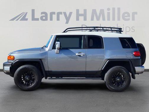 2011 Toyota FJ Cruiser Base