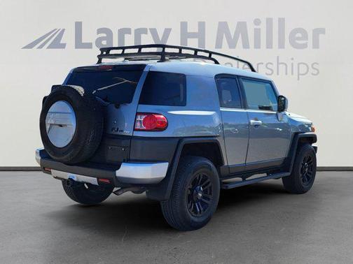 2011 Toyota FJ Cruiser Base